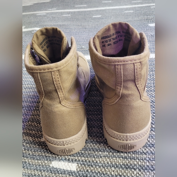 Palladium Olive Green Khaki Canvas Lace-Up Boots Sz 5 - Picture 2 of 5